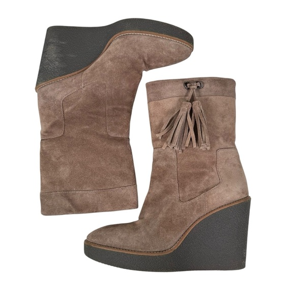 Aquatalia Size 8 Viola Weatherproof Suede Wedge Tassel Pull On Boots in Taupe - Picture 5 of 7